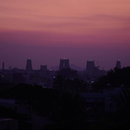 Hotel Vilvaas Madurai Buitenkant foto