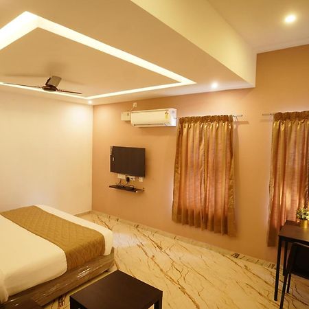 Hotel Vilvaas Madurai Buitenkant foto